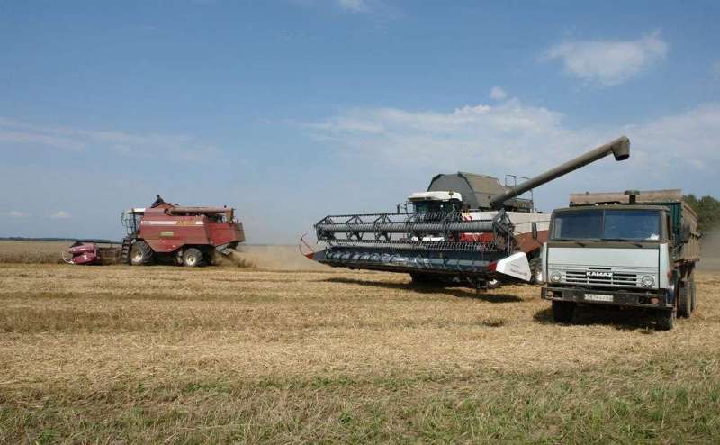 Зерноуборочный комбаин Торум-740