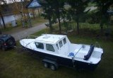 Лодка 8 метров с каютой в Москве