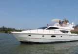 Моторная яхта Ferretti 550