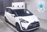 Toyota Sienta X