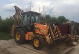 Экскаватор-погрузчик case 580Super LE в Калязине