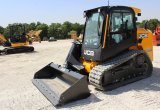 Мини-погрузчик с бортовым поворотом JCB 270