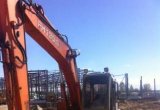 Гусеничный экскаватор Hitachi 130 в Санкт-Петербурге