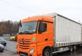 Тентованный грузовик Mercedes-Benz Actros2542 2015