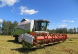 Зерноуборочный комбайн claas mega 370 в Усть-Калманке