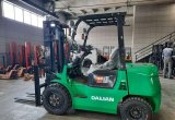 Вилочный погрузчик Dalian cpcd30DB