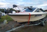 Катер без мотора финспорт 490 полурубка