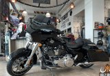 Harley-Davidson, Touring Street Glide Special 114